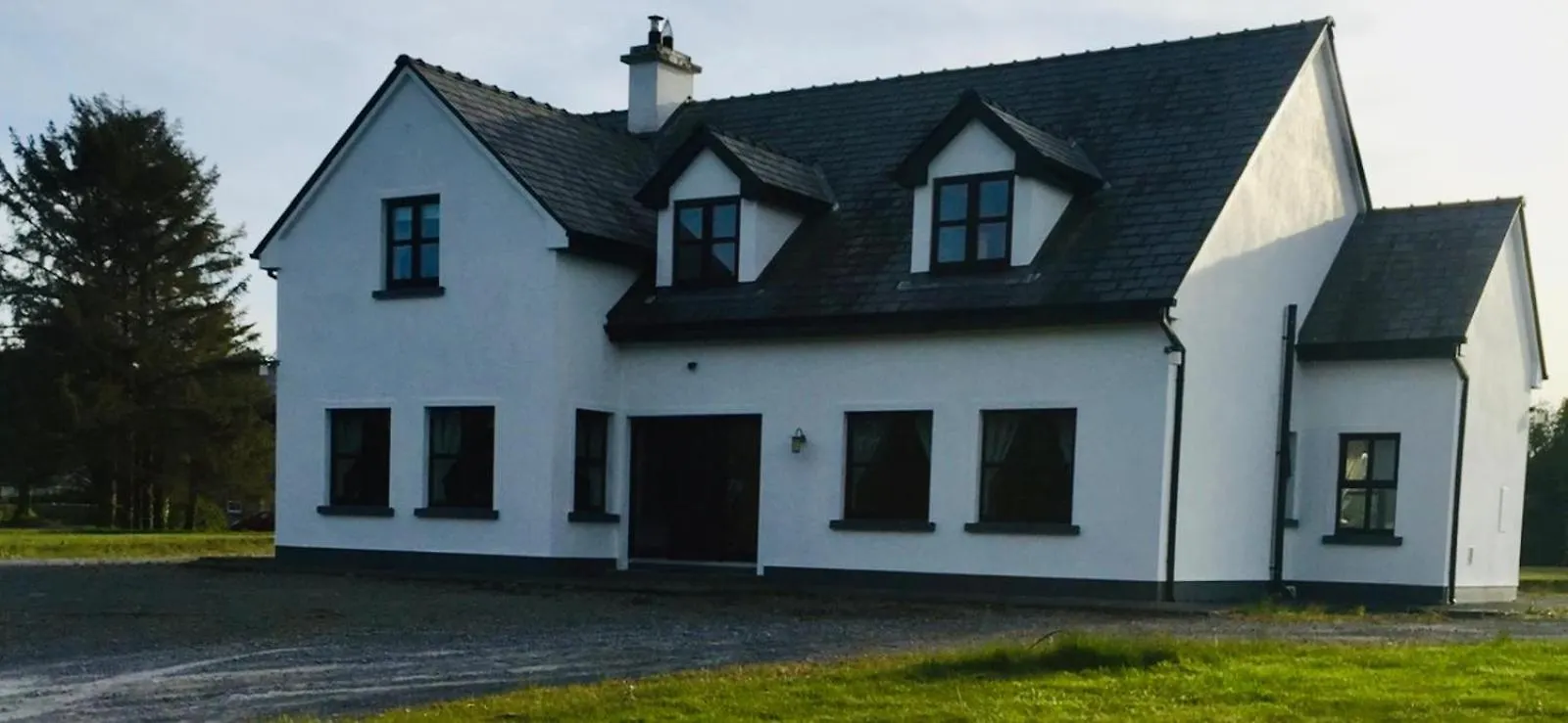 Fabulous 4 Bedroom House, Gateway To Connemara Galway Holiday home