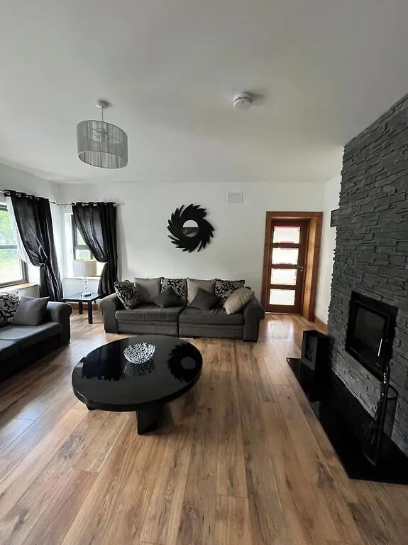 Holiday home Fabulous 4 Bedroom House, Gateway To Connemara Galway Ireland