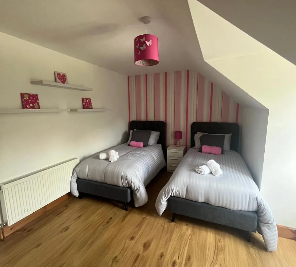 度假居 Fabulous 4 Bedroom House, Gateway To Connemara 戈尔韦